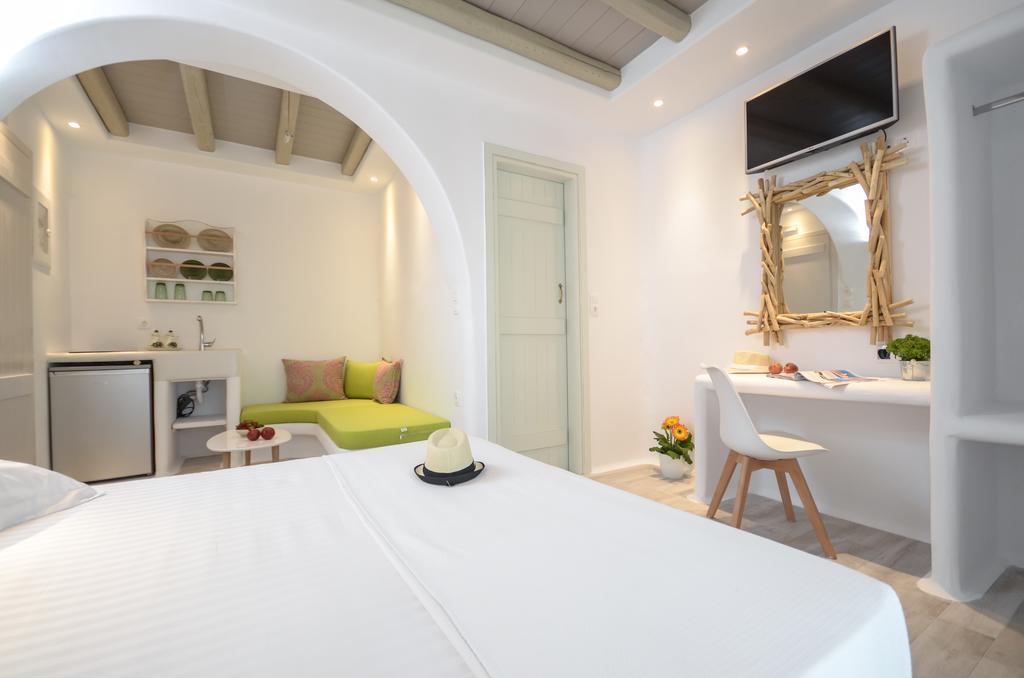Naxian Spirit Suites & Apartments Agia Anna  Exterior photo